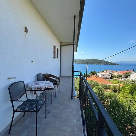 Ivan Solta Apartman *